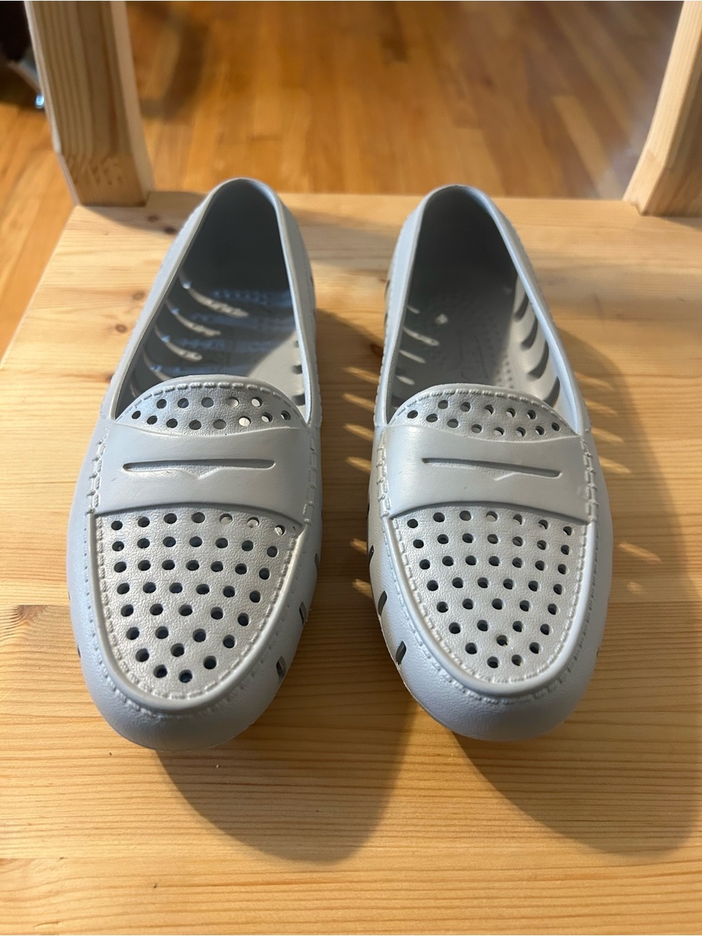 Breathable Perforated Women's Slip-On Loafers in Light Gray